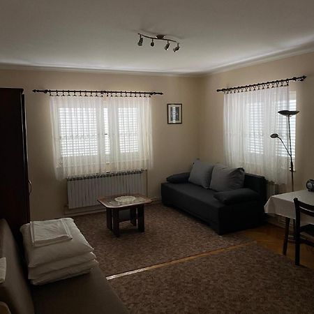 Apartments Ljubica Biograd Na Moru Buitenkant foto