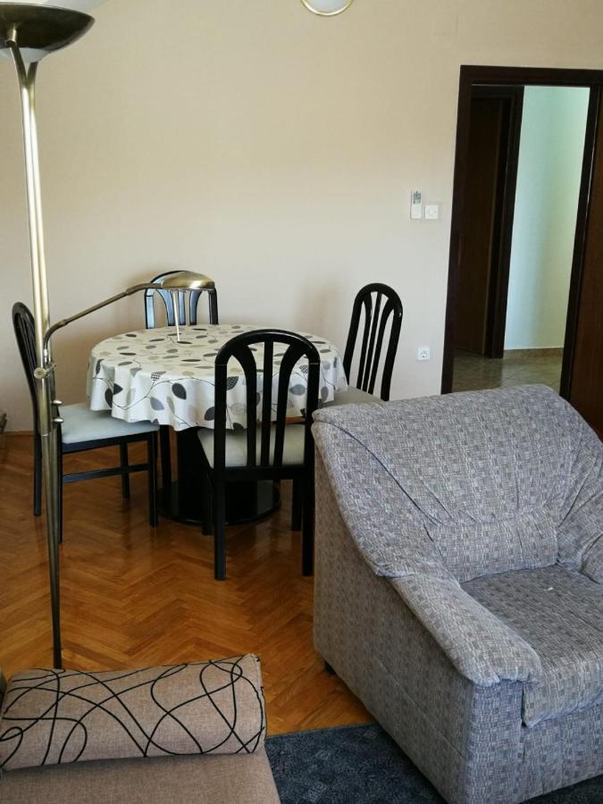 Apartments Ljubica Biograd Na Moru Buitenkant foto