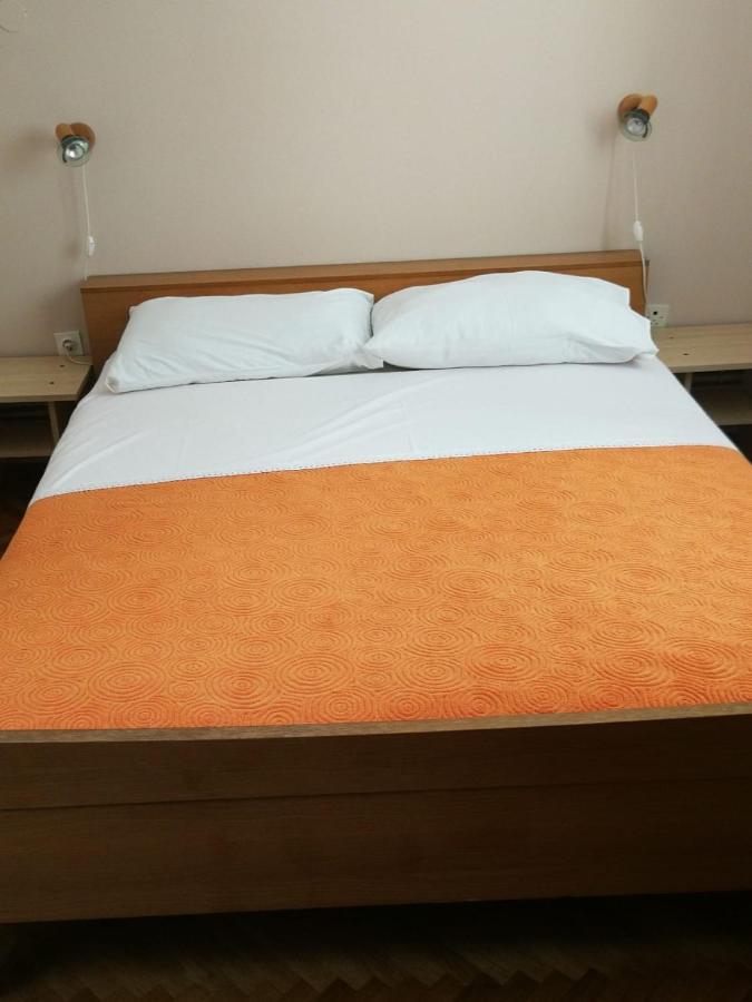 Apartments Ljubica Biograd Na Moru Buitenkant foto