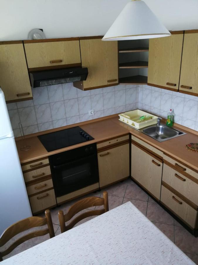 Apartments Ljubica Biograd Na Moru Buitenkant foto
