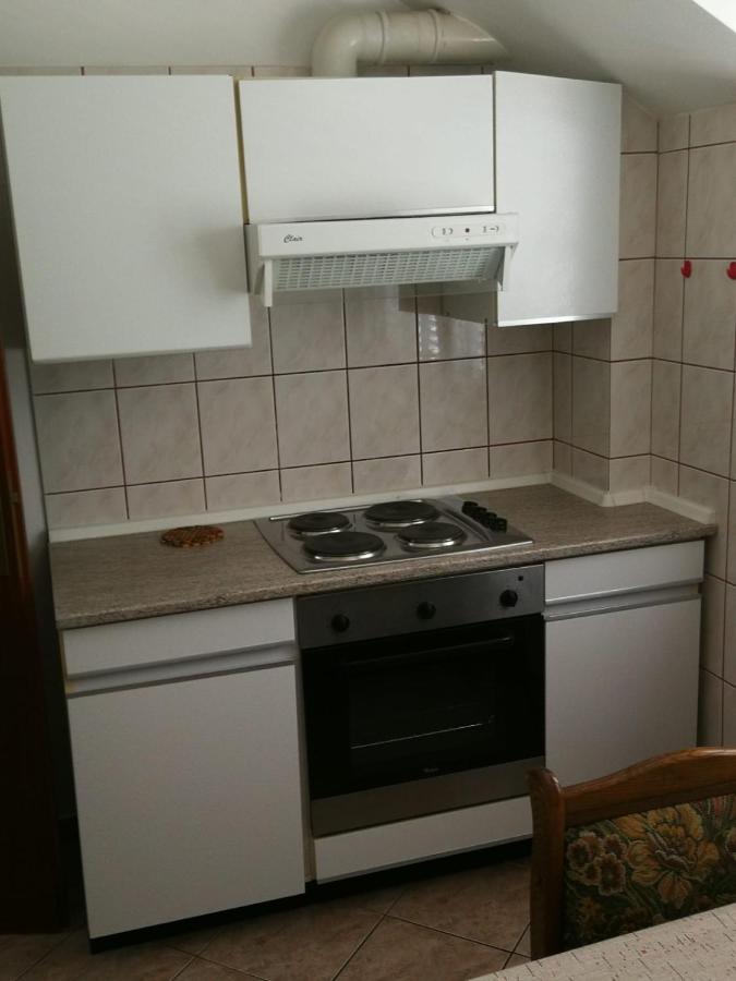 Apartments Ljubica Biograd Na Moru Buitenkant foto