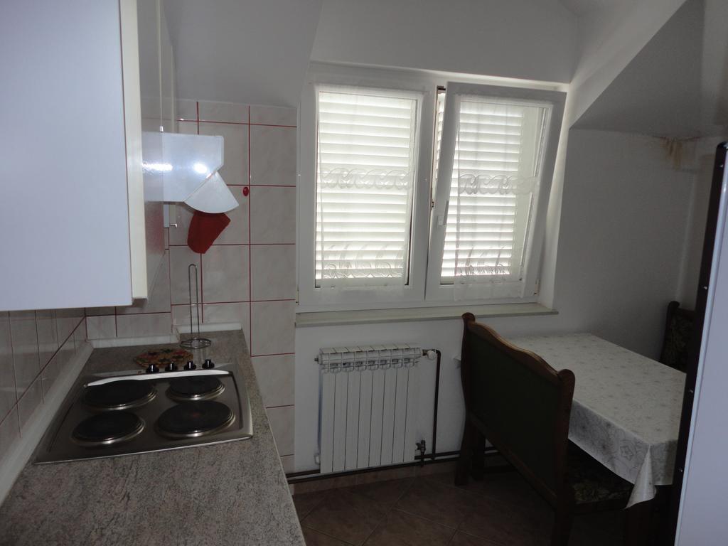 Apartments Ljubica Biograd Na Moru Kamer foto
